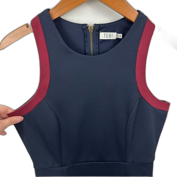 Tobi Nay Red Ponte Knit Faux Wrap Bodycon Sleeveless Sheath Dress Size Medium - Picture 5 of 13